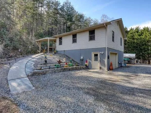 67 Matthew St, Blairsville, GA 30512