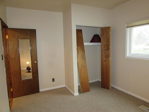 4th image of 29107 S Wesley Ave APT 1