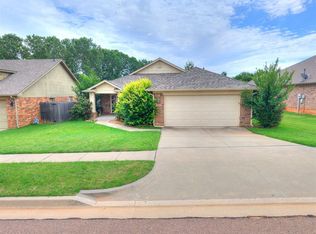 3005 Grant Rd, Norman, OK 73071