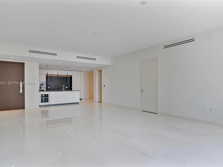 300 Biscayne Boulevard Way #803 — Photo 13
