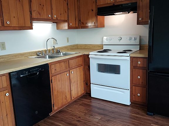 4th image of 2044 Elmhurst Ln