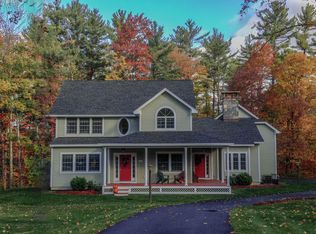 15 Hickory Holw, Queensbury, NY 12804