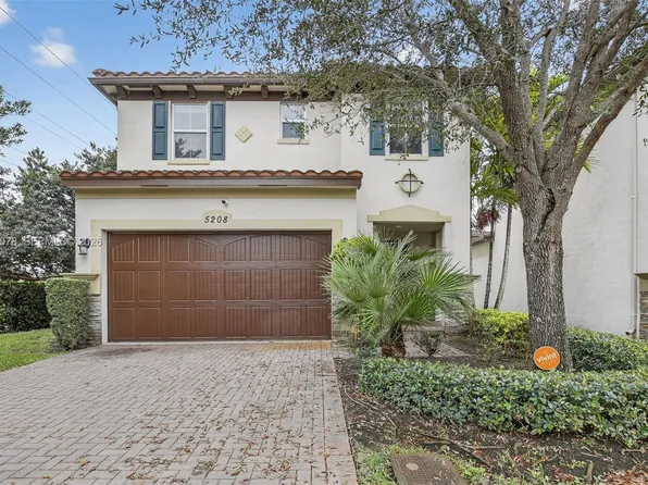 5208 Falcon Trl, Davie, FL 33314