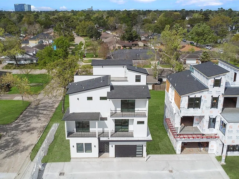 6816 Hartland Ave — Photo 36