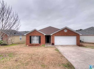 6722 Lakes Edge Ln, Pinson, AL 35126