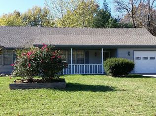 208 14th Ave N, Greenwood, MO 64034
