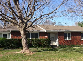 1517 W Westview St, Springfield, MO 65807