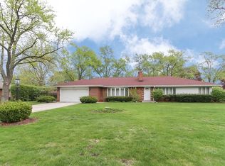 1011 E Wildwood Dr, Prospect Heights, IL 60070