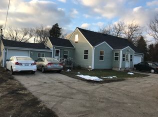 122 S Villa Ave, Addison, IL 60101