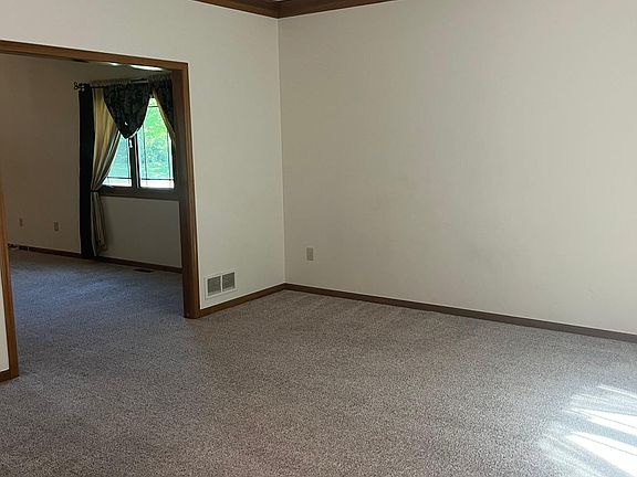 3rd image of 7609 Johntimm Ct
