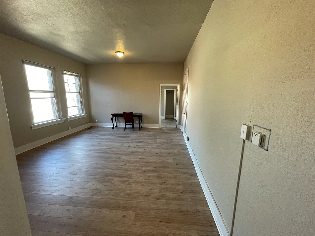 Building Photo - 20 Colbrunn Ct #302