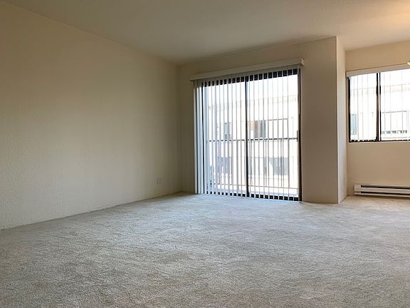 5th image of 828 Franklin St APT 507