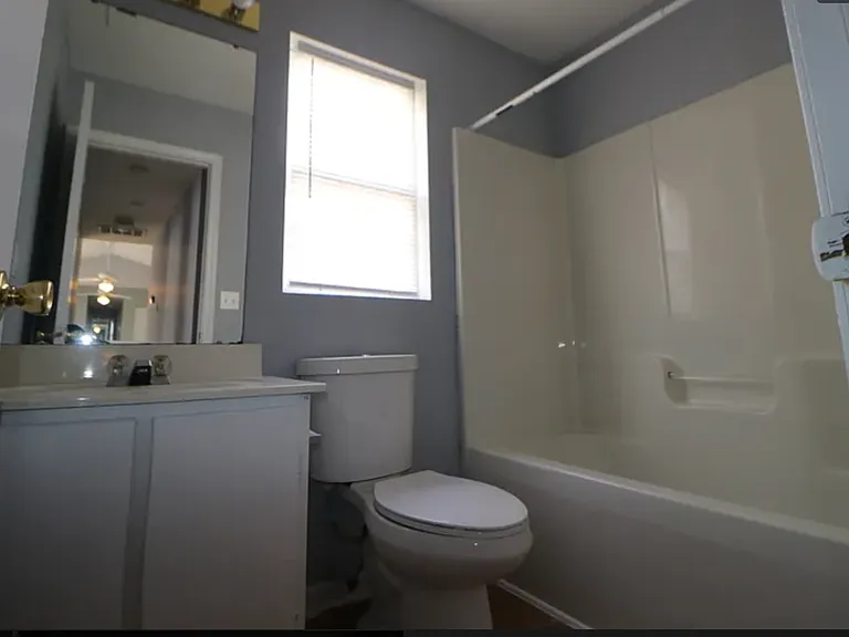6931 Loretta Pl — Photo 4