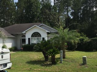227 Sandalwood Cir, Brunswick, GA 31525
