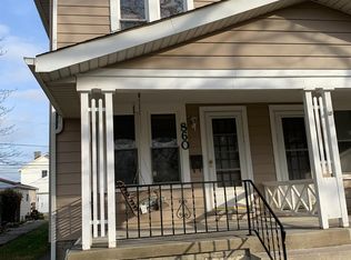 860 Oxley Rd, Columbus, OH 43212