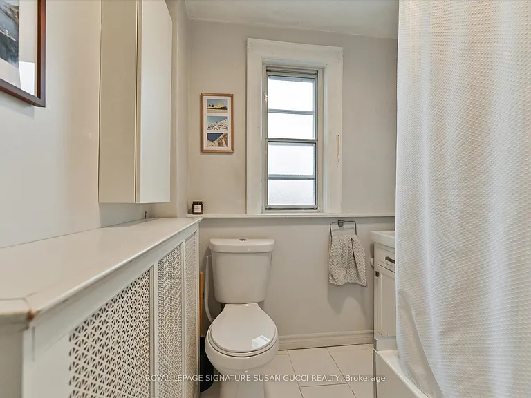 31 Lesmount Ave — Photo 21