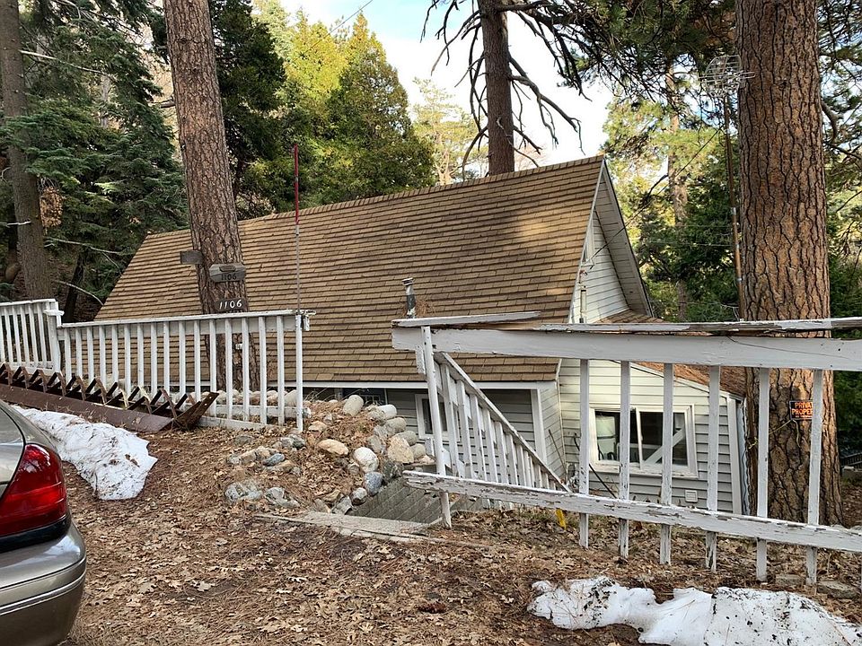 1st image of 800 E Victoria Ct