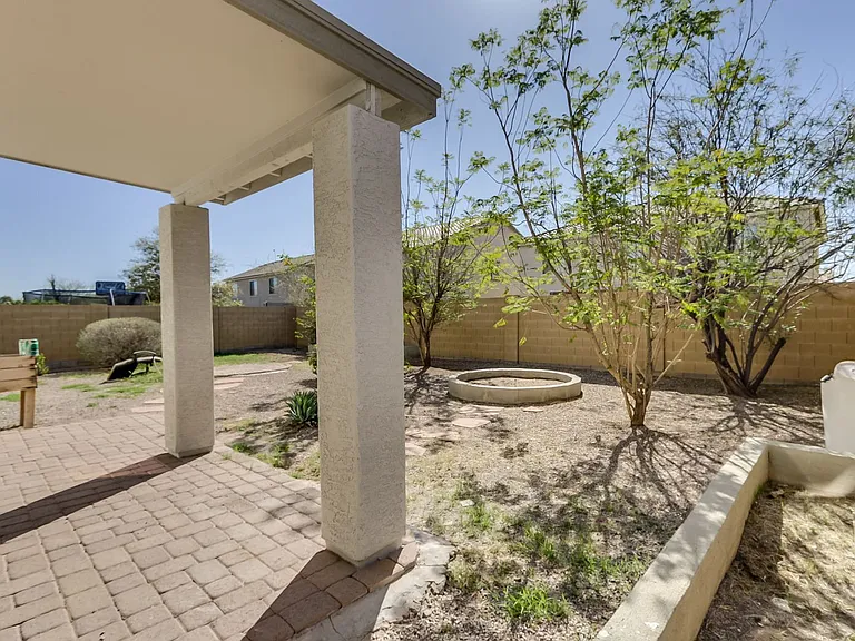 5413 W Apollo Rd — Photo 16