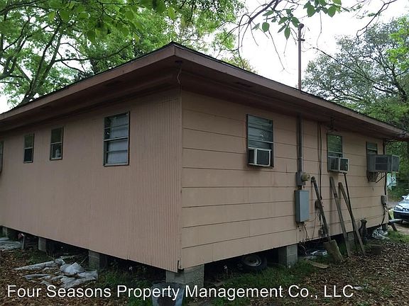 4th image of 4519 Peach St APT C
