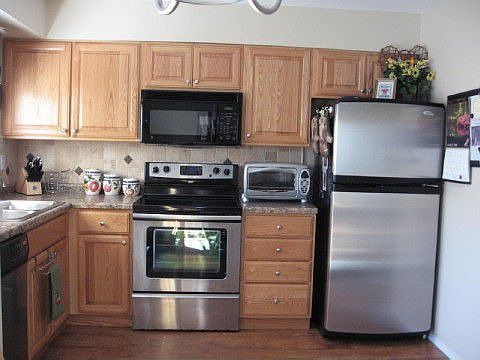 Stainless Steel Whirlpool Appl.