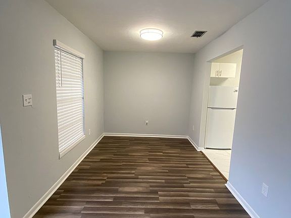 3rd image of 3924 SW 26th Dr #1-2-6