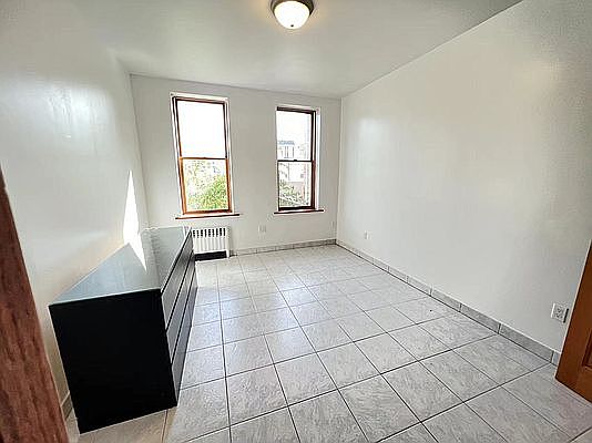 5th image of 1324 67th St #1