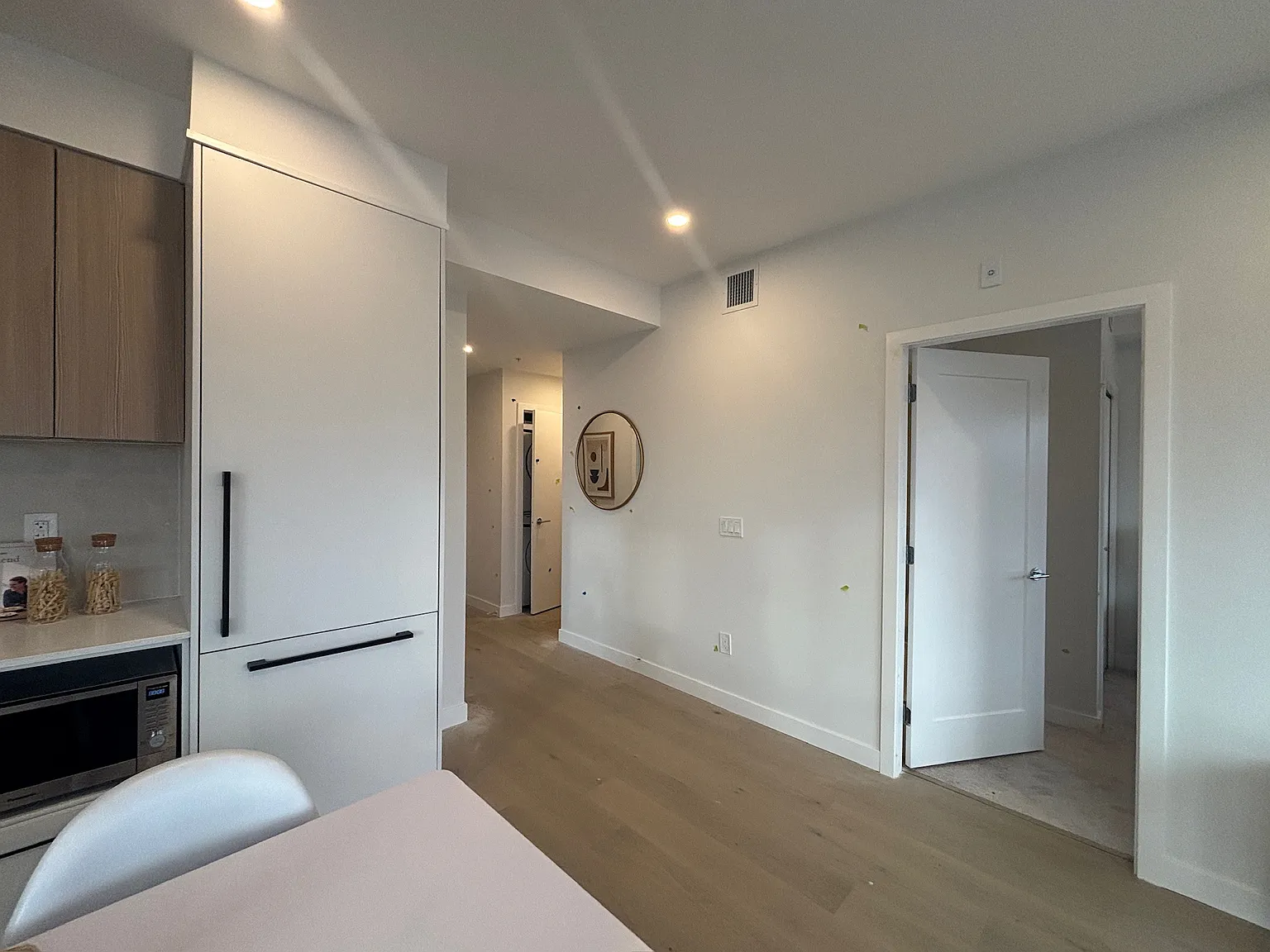 1 bed, 630 sqft, $1,900 — Photo 4