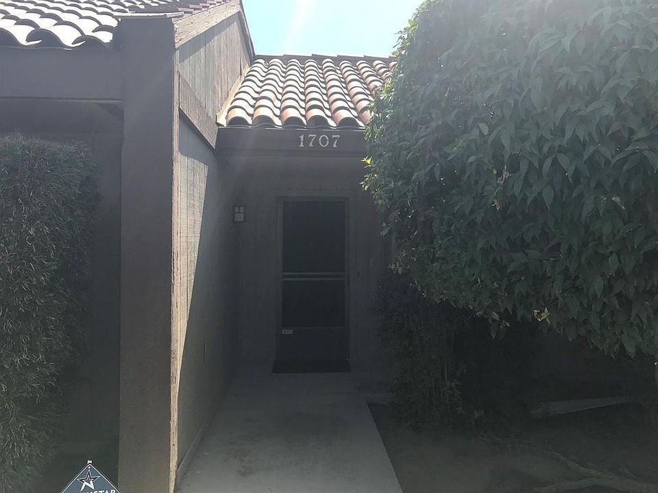 1st image of 1707 W Santa Ana Ave