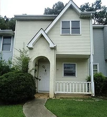 1st image of 2230 Wellington Cir #1