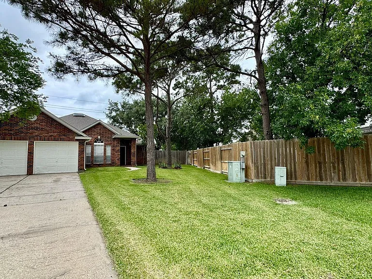 15027 Winding Black Cherry Ln — Photo 38