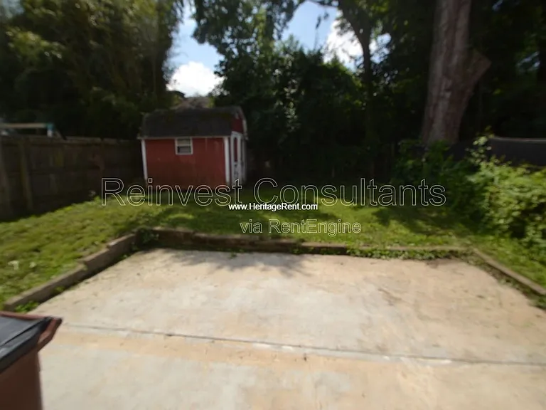 239 Forest Ave — Photo 1