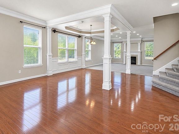 5th image of 7041 Carnwarth Ln #134