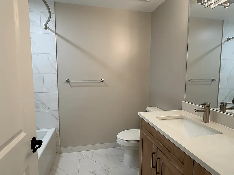 Prentiss Pointe Apartments — Photo 322