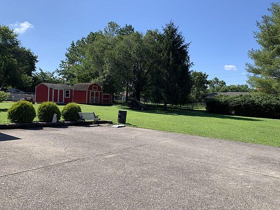 4th image of 114 Berrywood Dr