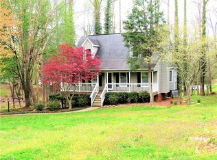 5225 Ellworth Ridge Dr, Walkertown, NC 27051