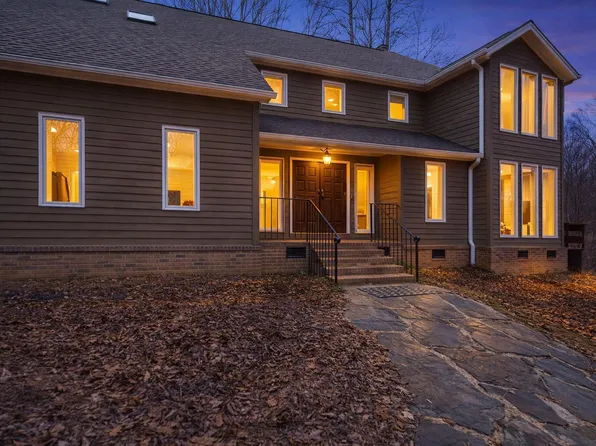 3401 Seven Springs Rd, Hillsborough, NC 27278