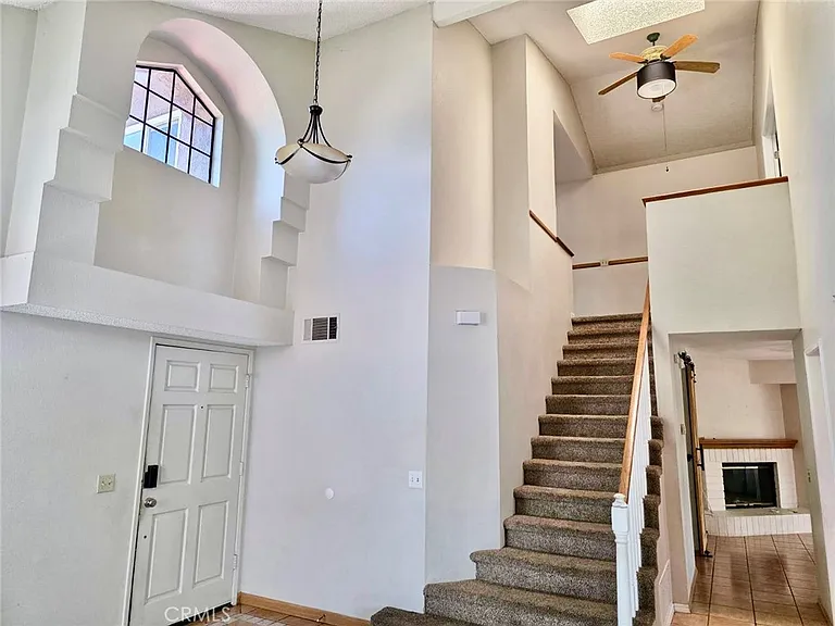 10696 Opal Ave — Photo 3