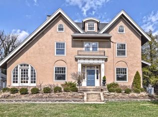 3070 Observatory Ave, Cincinnati, OH 45208