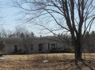 101 Exeter Rd, Epping, NH 03042