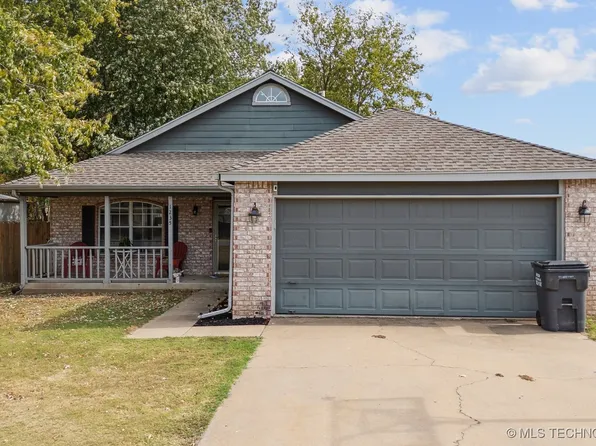 1235 S 221st Ave W, Sand Springs, OK 74063