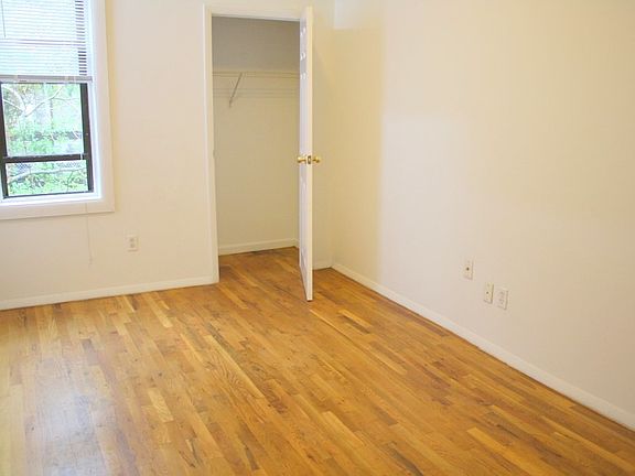 5th image of 510 Pavonia Ave