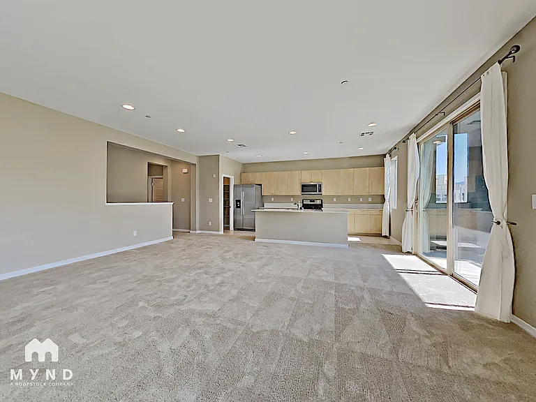 1275 Ice Park St #103 — Photo 5