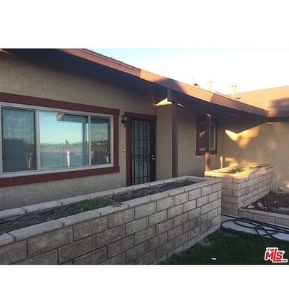 3rd image of 10704 Lee Ave