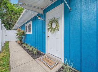 4 3rd Ave, Shalimar, FL 32579