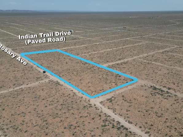 Rosary Ave, El Paso, TX 79928