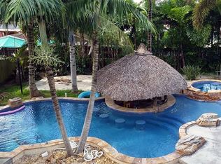 2920 SW 105th Ct, Miami, FL 33165