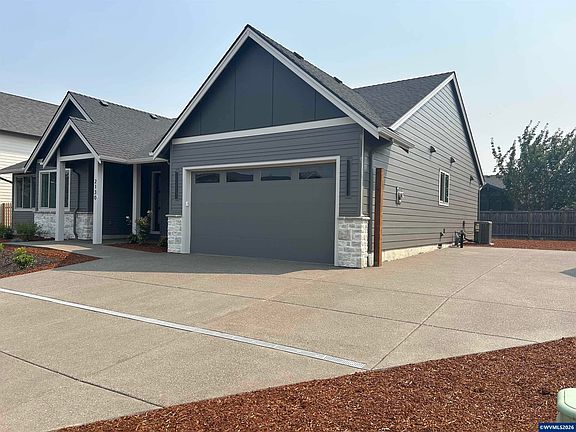 2nd image of 2130 Nighthawk Ave