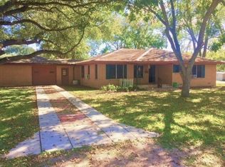 700 Whitehead St, Smithville, TX 78957