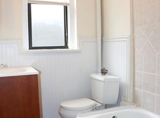 327 8th St APT 6, Union City, NJ 07087