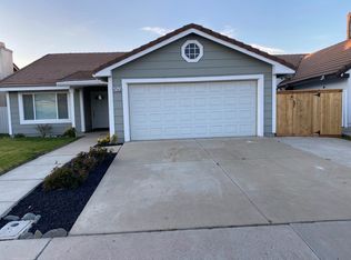 6732 Burke Ct, Chino, CA 91710